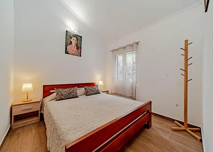 Seaside Secluded Cove Bratinja Luka, Korcula - 4434 Apartamento Zrnovo